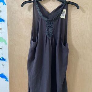 Torrid NWT Dark Gray Sleeveless Blouse with Lace Accent Size Large/Torrid Size 0